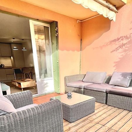 Magnifique 2 Chambres Terrasse Et Parking Saint-Tropez Exterior photo