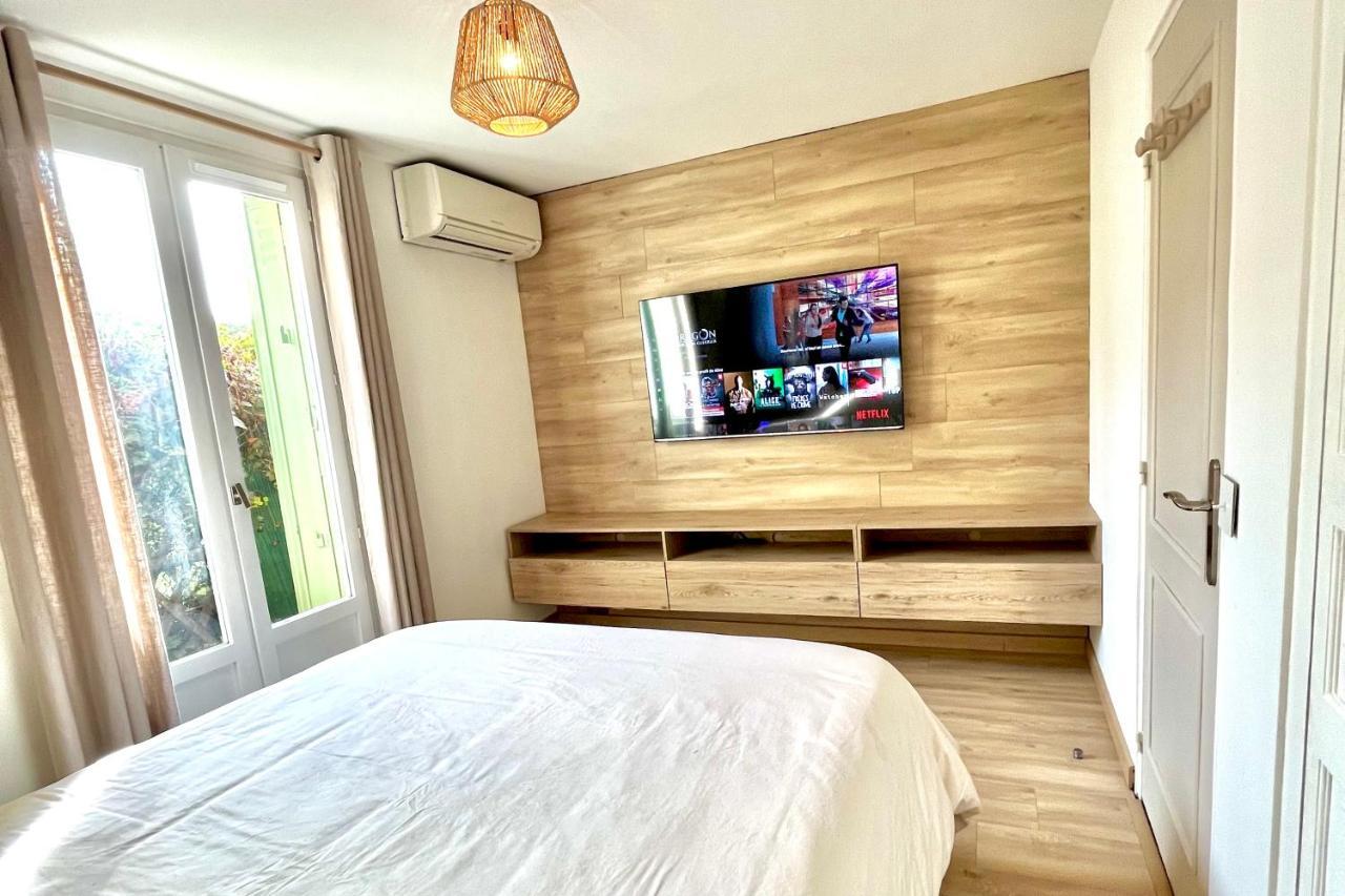 Magnifique 2 Chambres Terrasse Et Parking Saint-Tropez Exterior photo